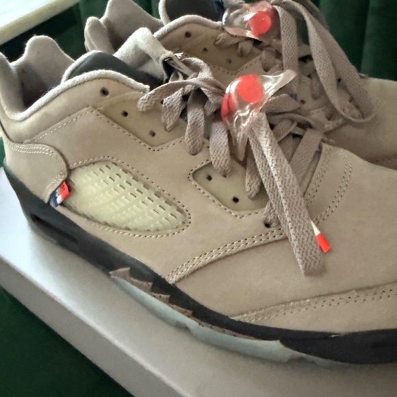 Paris Saint-Germain x Air Jordan 5 Retro Low Paname size 8 -lightly worn - Picture 2 of 6